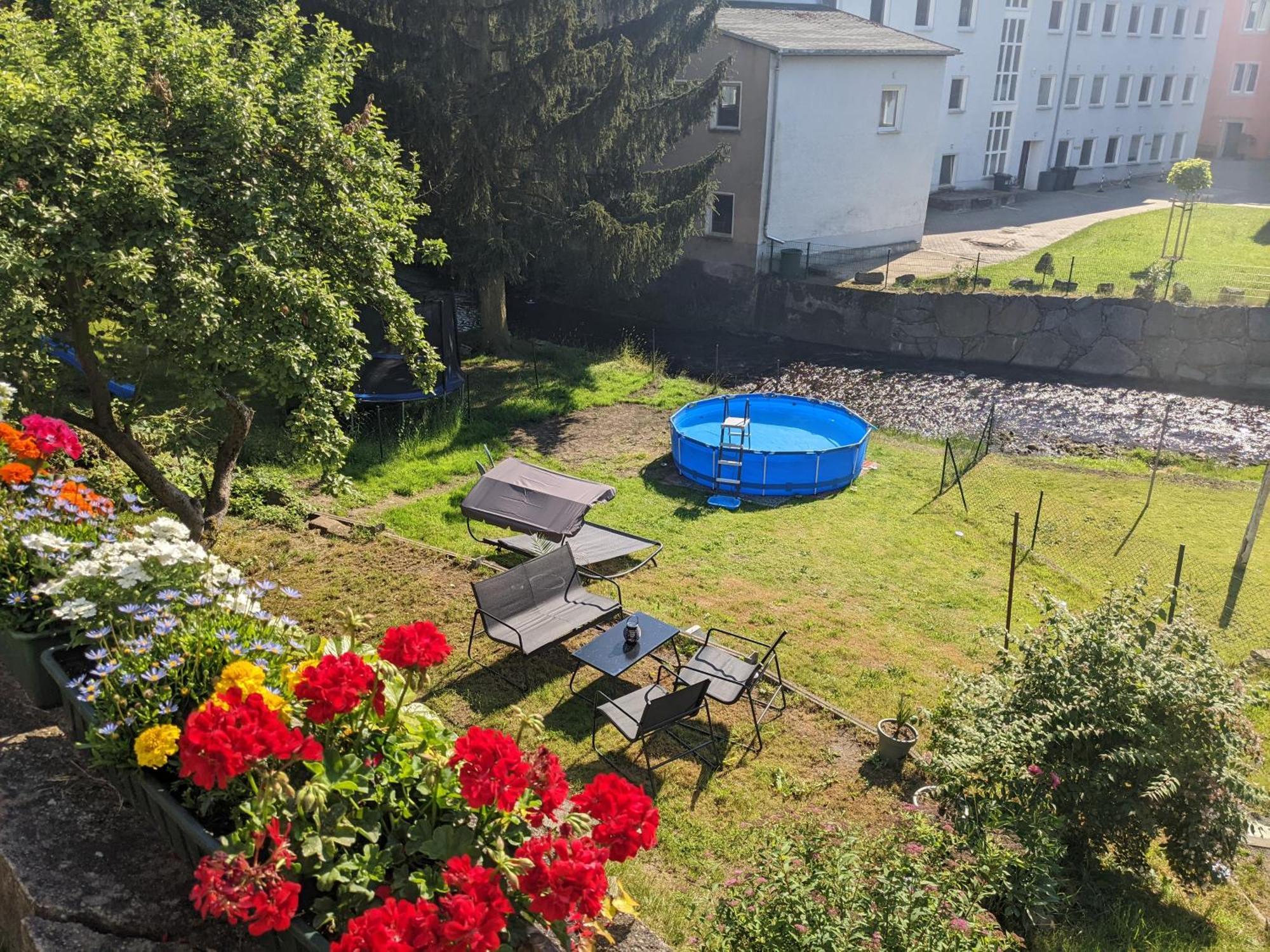 Ferienwohnung Zi2 - Urlaubsmagie - Whirlpool, Sauna Und Garten Sebnitz Exterior foto