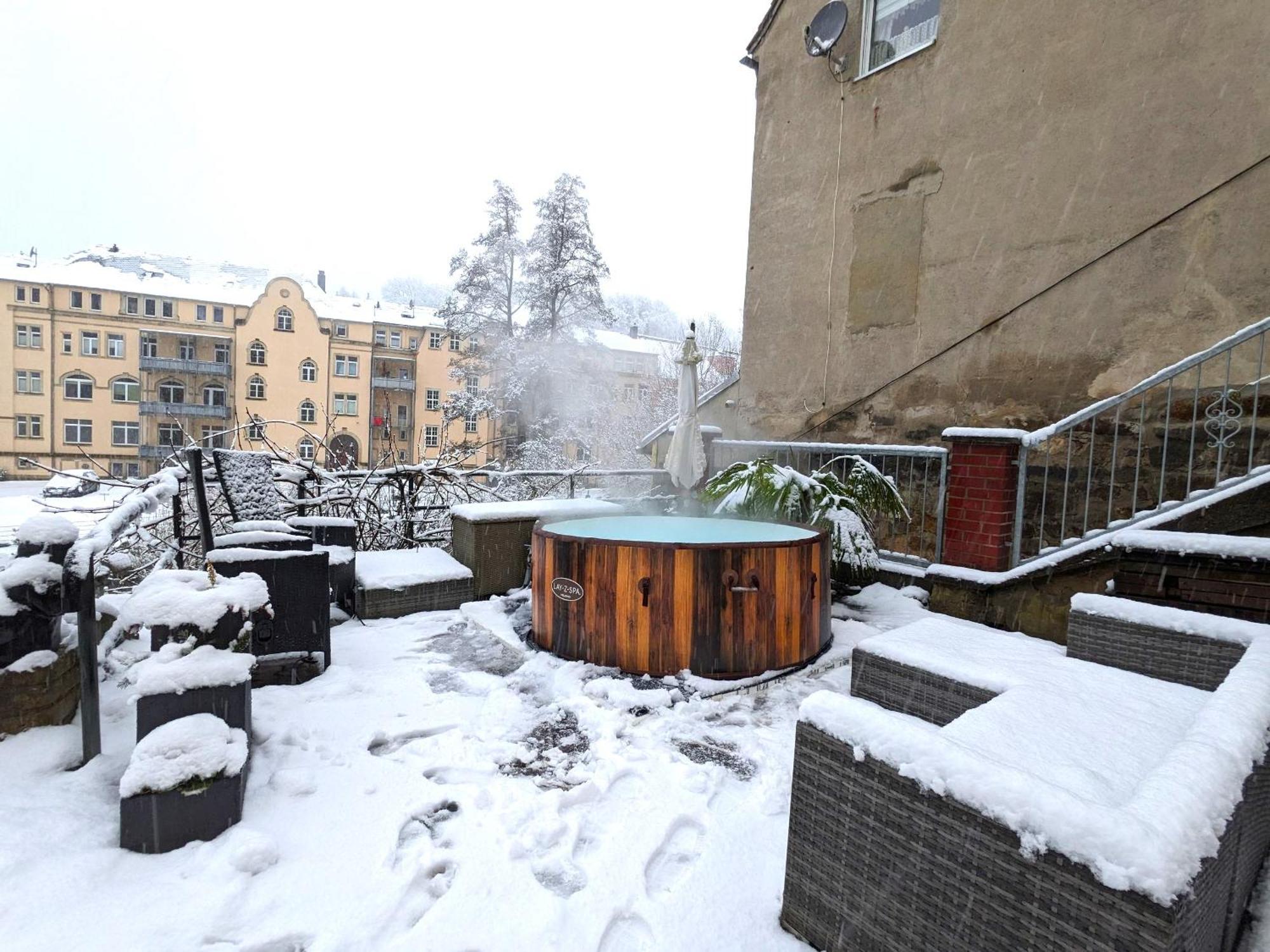 Ferienwohnung Zi2 - Urlaubsmagie - Whirlpool, Sauna Und Garten Sebnitz Exterior foto